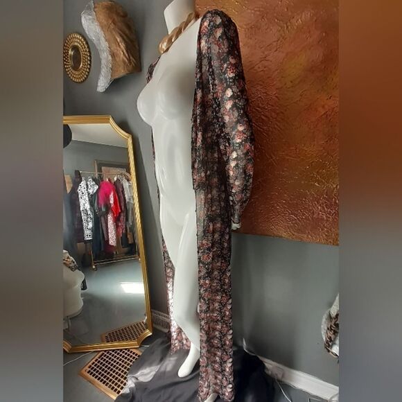 Zara Chiffon Floral Maxi Dress - Picture 16 of 16